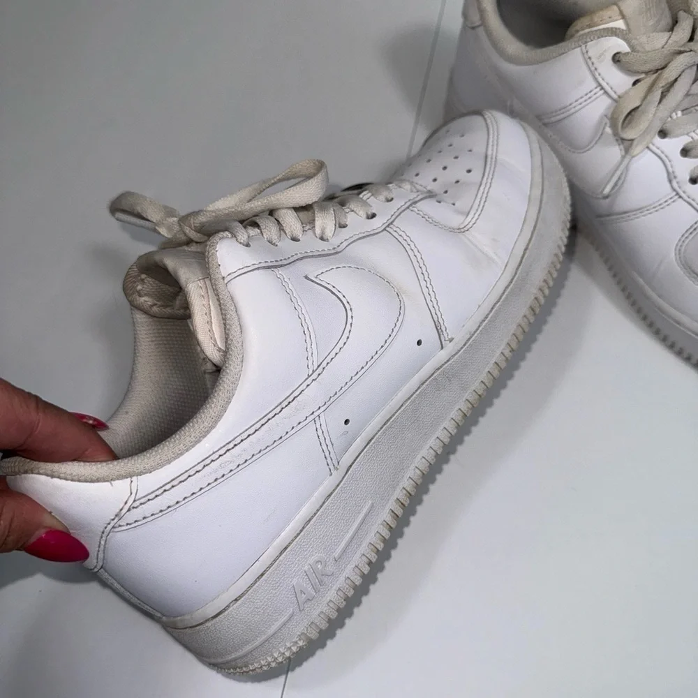 Nike White Womens Leather Sneakers